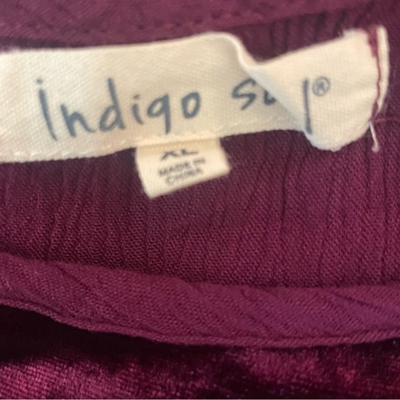 Indigo Soul Women's Wine Red Velvet Bib Top - Picture 5 of 6